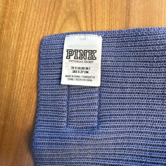 NWT pink brand knit scarf - Picture 4 of 6